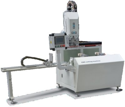 Foratrice e fresatrice CNC